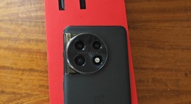 Mint
													OnePlus 11 - Unlocked, Black, 256 GB, 16 GB, CPH2451, photo 1 of 7