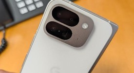 Good
													Google Pixel 9 Pro Fold - Unlocked, Porcelain, 256 GB, GGH2X, photo 5 of 5