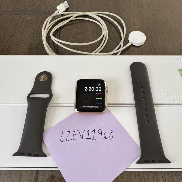 Apple Watch Series 1 42mm - 8 GB, Gold, A1803