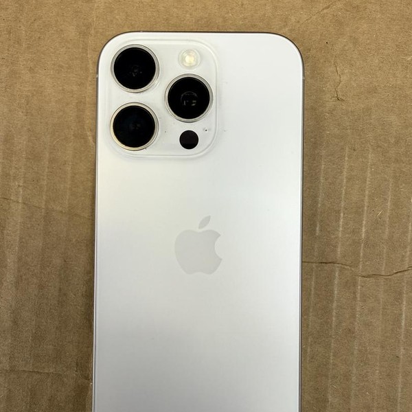 Apple iPhone 16 Pro - Unlocked, 512 GB, White, A3083