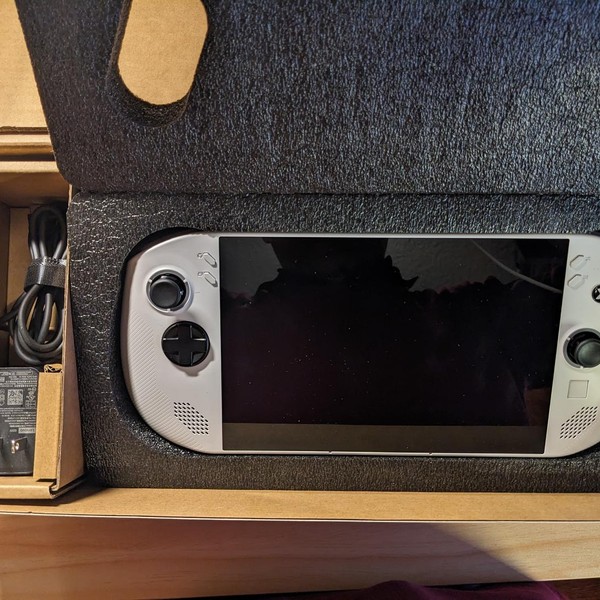 Lenovo Legion Go S - 512 GB, White, 16 GB, AMD Ryzen Z2 Go