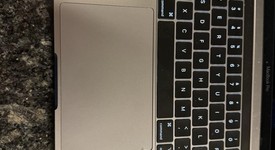 Good
													MacBook Pro 2019 - 13" - I5, Silver, 128 GB, 8 GB, photo 2 of 16