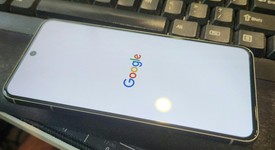 Good
													Google Pixel 8 - Unlocked, Hazel, 128 GB, 8 GB, G9BQD, Sub-6 5G, photo 2 of 5