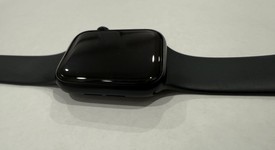 Mint
													Apple Watch SE 2nd Gen 44mm - Unlocked, Midnight, A2727 - Cellular, Aluminum, photo 5 of 7