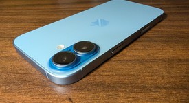 Good
													Apple iPhone 17 - Unlocked, Mist Blue, 256 GB, A3258, photo 4 of 8