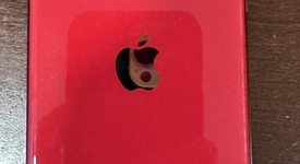 Good
													Apple iPhone SE 2nd Gen 2020 - Unlocked, Red, 128 GB, A2275, photo 2 of 5