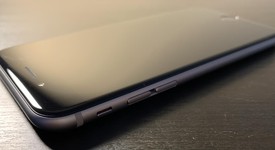Good
													Apple iPhone 6S - AT&T, Grey, 32 GB, A1633, photo 5 of 8