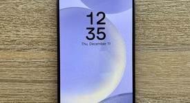 Mint
													Samsung Galaxy S24 - Unlocked, Violet, 128 GB, 8 GB, SM-S921U1, photo 2 of 12