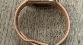 Good
													Apple Watch Series 10 42mm - Unlocked, Rose Gold, A3001 - Cellular, Aluminum, photo 5 of 9
