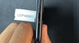 Fair
													Apple iPhone SE 3rd Gen 2022 - Unlocked, Midnight, 64 GB, A2595, photo 4 of 7