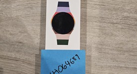 New
													Samsung Galaxy Watch5 - Wi-Fi, Silver, 44mm, photo 1 of 2
