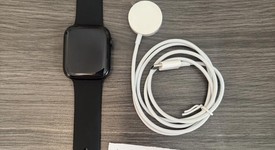 Good
													Apple Watch Series 9 45mm - Unlocked, Midnight, A2984 - Cellular, Aluminum, photo 1 of 7