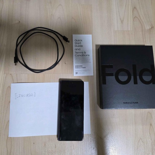 Samsung Galaxy Z Fold4 5G - Unlocked, 256 GB, Black, 12 GB, SM-F936U1