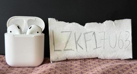 Used
													Apple AirPods 2nd Gen - Lightning Case, photo 5 of 5