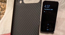 Good
													Google Pixel 10 Pro XL - Unlocked, Moonstone, 256 GB, GUL82, photo 5 of 11