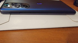 Mint
													Motorola Edge Plus (2022) - Verizon, Blue, 128 GB, 8 GB, 5G UW, photo 4 of 7