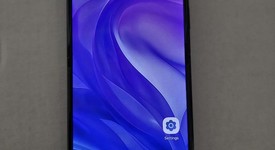 Good
													Motorola Razr Plus (2024) - Unlocked, Navy Blue, 256 GB, 12 GB, photo 1 of 12
