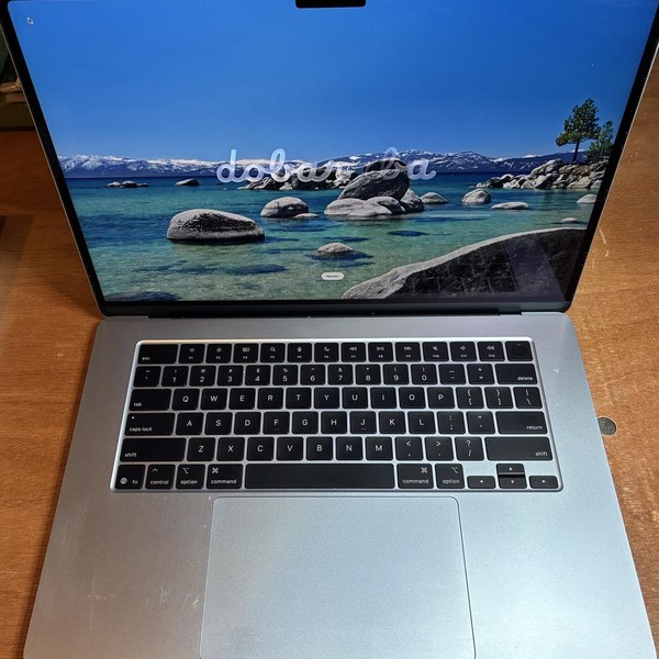 MacBook Air 2025 (M4) - 15 inch - 256 GB, Silver, 16 GB, Apple M4