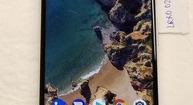 Good
													Google Pixel 2 XL - Verizon, Black & White, 64 GB, Verizon Edition, photo 2 of 3