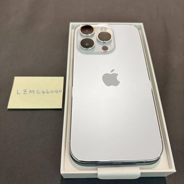 Apple iPhone 14 Pro - Unlocked, 128 GB, Silver, A2650