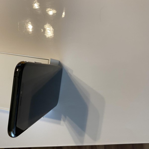 Apple iPhone Xs - Unlocked, 64 GB, Gray, A1920