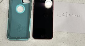 Good
													Apple iPhone SE 2nd Gen 2020 - Unlocked, Red, 64 GB, A2275, photo 2 of 11
