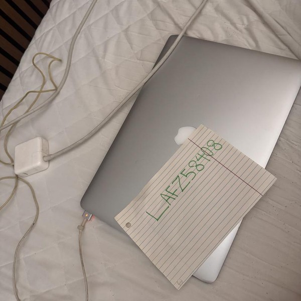 MacBook Pro 2015 (Retina) - 15 inch - 256 GB, Silver, 16 GB