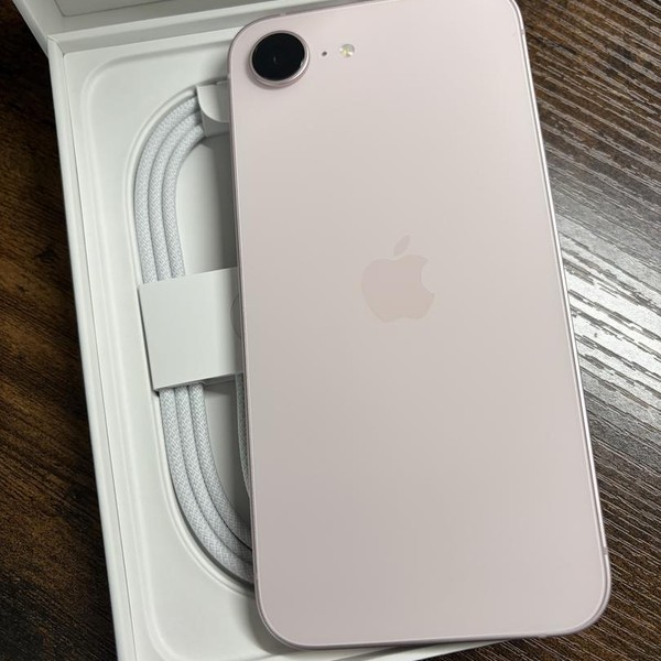 Apple iPhone 17e - Unlocked, 256 GB, Pink, A3575