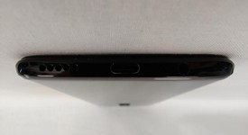 Good
													OnePlus 6 - Unlocked, Jet Black, 128 GB, 8 GB, photo 4 of 7
