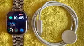 Mint
													Apple Watch Ultra 49mm - Verizon, Titanium, A2622, photo 1 of 8