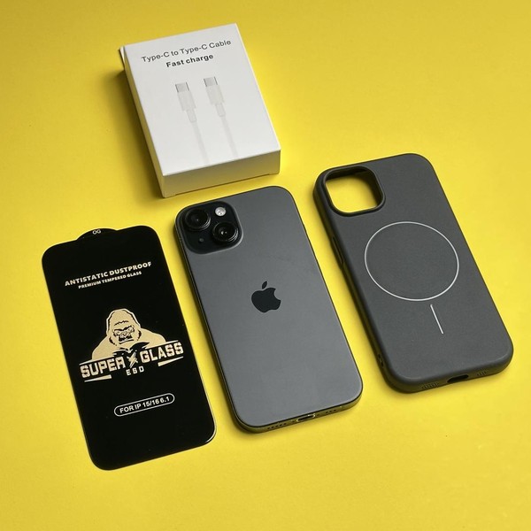 Apple iPhone 15 - Unlocked, 256 GB, Black, A2846
