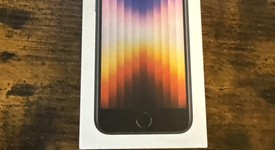 New
													Apple iPhone SE 3rd Gen 2022 - Unlocked, Midnight, 64 GB, A2595, photo 1 of 2