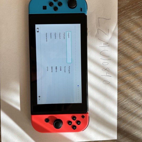 Nintendo Switch - 32 GB, Red & Blue