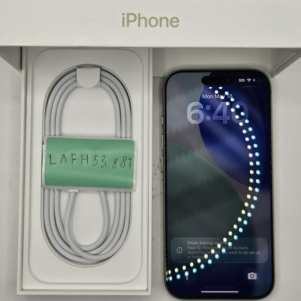 Apple iPhone 17 - Unlocked, 256 GB, Sage, A3258