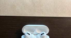 Used
													Apple AirPods Pro - Wireless Case, photo 5 of 5