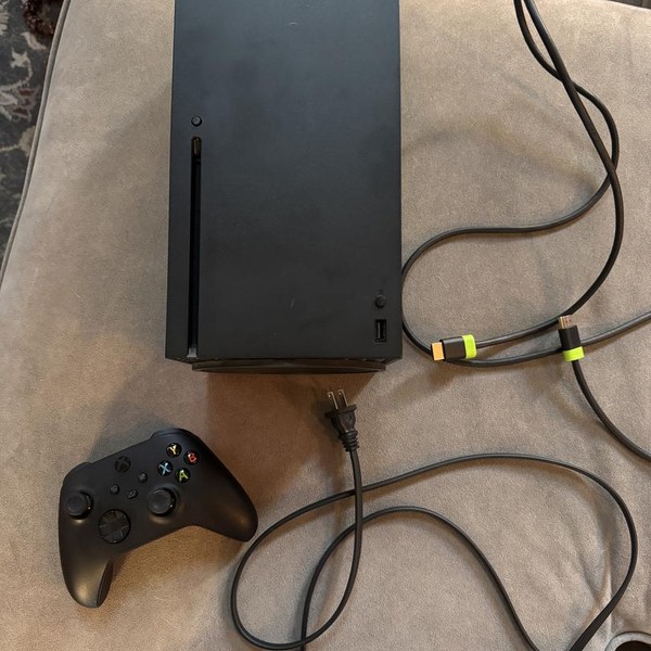 Xbox Series X (2020) - 1 TB, Black, standard