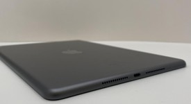 Good
													Apple iPad 7th Gen - Wi-Fi, Gray, 32 GB, A2197, photo 4 of 5