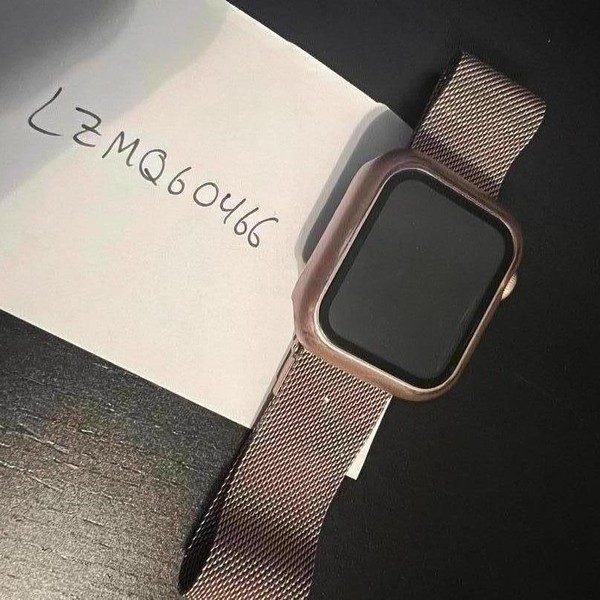 Apple Watch Series 6 40mm - Gold, A2291 - GPS, Aluminum