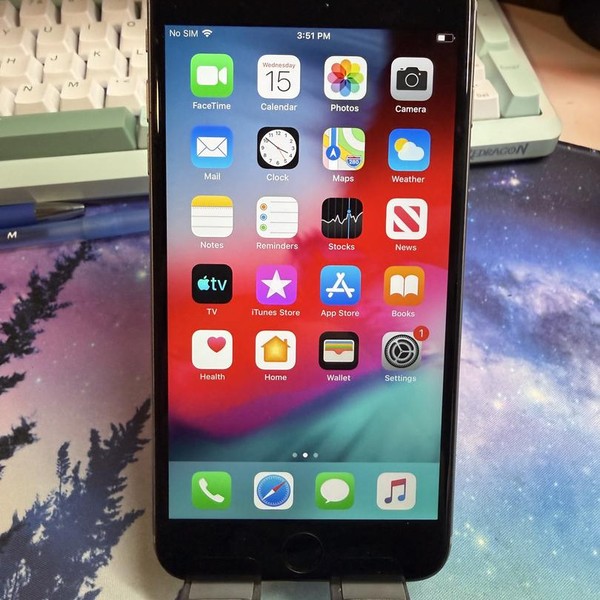 Apple iPhone 6 Plus - Unlocked, 64 GB, Gray, A1522