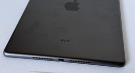Good
													Apple iPad 9th Gen - Unlocked, Gray, 64 GB, A2603, photo 5 of 8
