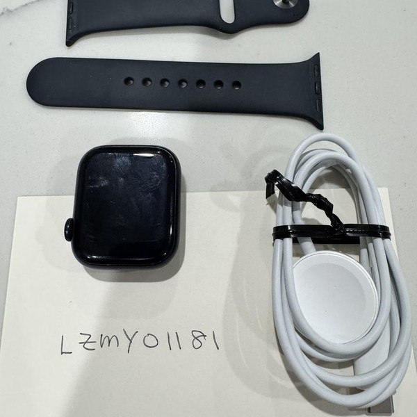 Apple Watch Series 8 41mm - Midnight, A2770 - GPS, Aluminum