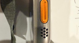 Good
													Apple Watch Ultra 49mm - Verizon, Titanium, A2622, photo 2 of 7