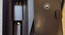 Mint
													Motorola Edge Plus 2023 - Unlocked, Black, 512 GB, 8 GB, photo 5 of 9