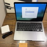 Good MacBook Pro 2020 - 13 inch - 512 GB, Gray, 16 GB, Intel Core i5