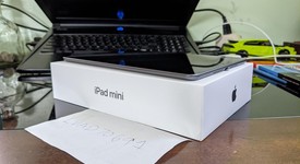 Mint
													Apple iPad Mini 5th Gen - Wi-Fi, Gray, 256 GB, photo 4 of 8