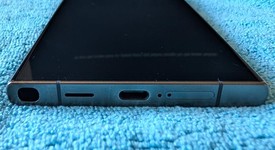 Good
													Samsung Galaxy S24 Ultra - Unlocked, Black, 512 GB, 12 GB, SM-S928U1, photo 4 of 5