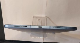 Good
													Apple iPad 10th Gen - Unlocked, Blue, 64 GB, A2757, photo 2 of 4