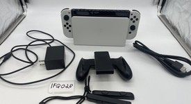 Good
													Nintendo Switch - OLED - White, 64 GB, photo 4 of 4
