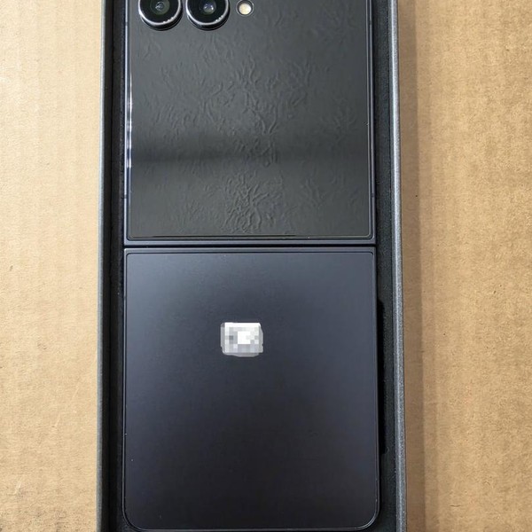 Samsung Galaxy Z Flip7 - Unlocked, 512 GB, Jet Black, 12 GB, SM-F766U1