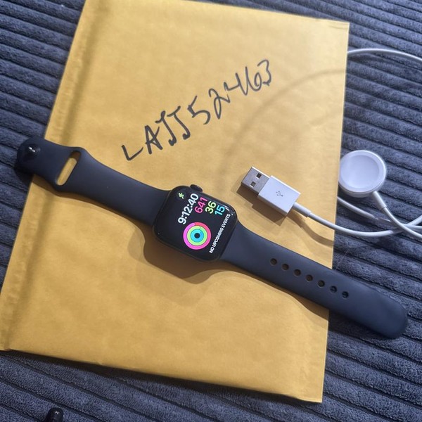 Apple Watch Series 9 41mm - Midnight, A2978 - GPS, Aluminum